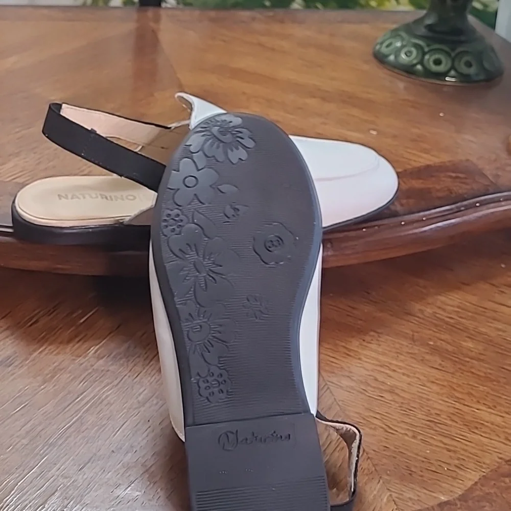 New! Naturino Mestre Girls 33 size 2 dressy sling back black white leather shoes